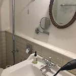 מלון Alte Schreinerei Boutique 3*