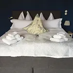 Alte Schreinerei Boutique מלון 3*