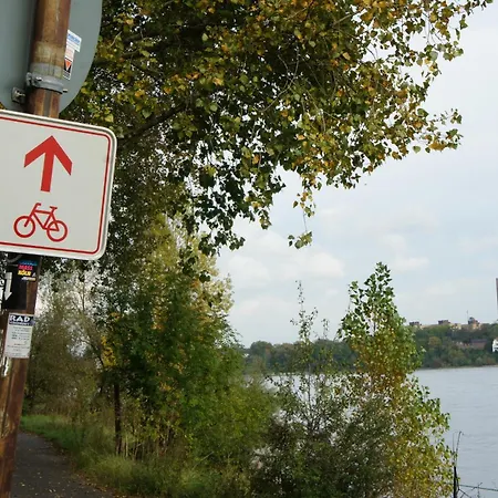 Alte Schreinerei Boutique מלון