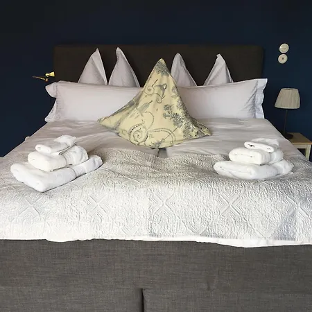 Alte Schreinerei Boutique Hotel 3*