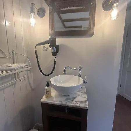 Alte Schreinerei Boutique Hotel 3*