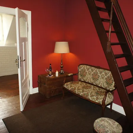 Alte Schreinerei Boutique Hotel